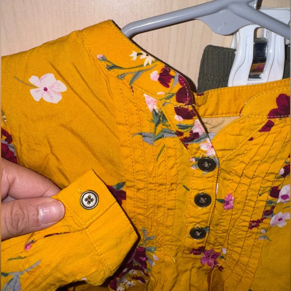 Old Navy Girls 3T Floral Blouse & Ribbed Flare Pants 2-Piece Set